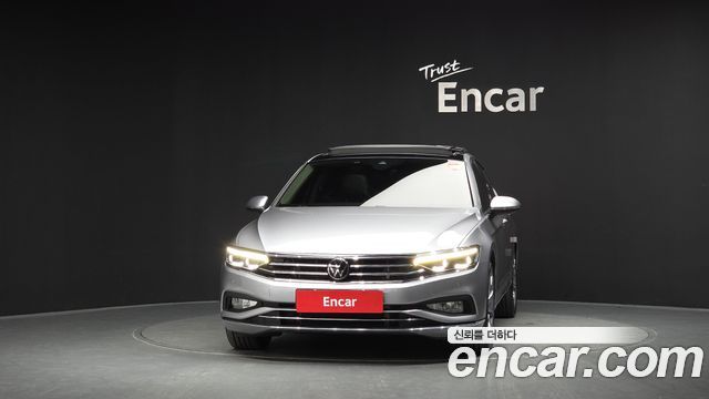 Volkswagen Passat GT (B8) 2.0 TDI Prestige 2022 — фото 3