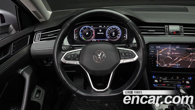 Volkswagen Passat GT (B8) 2.0 TDI Prestige 2022 — фото 13