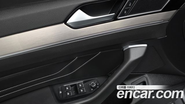 Volkswagen Passat GT (B8) 2.0 TDI Prestige 2022 — фото 18