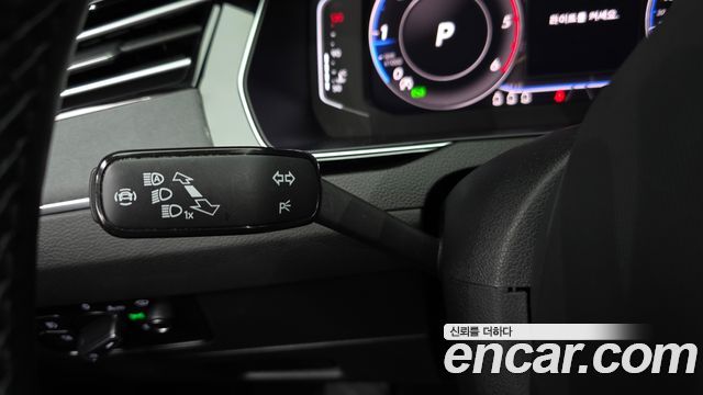 Volkswagen Passat GT (B8) 2.0 TDI Prestige 2022 — фото 29
