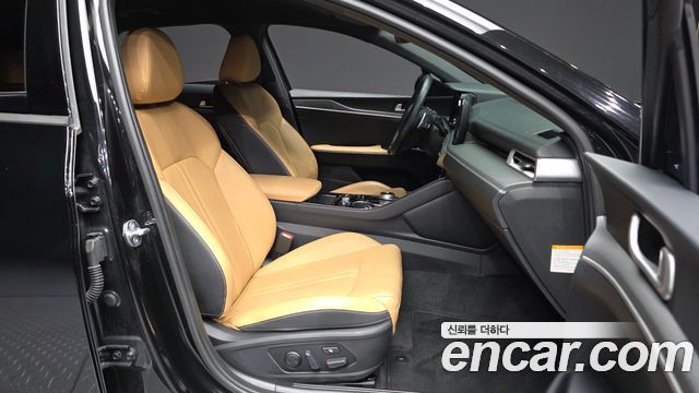 Kia K5 Hybrid (III) Trendy 2023 — фото 11