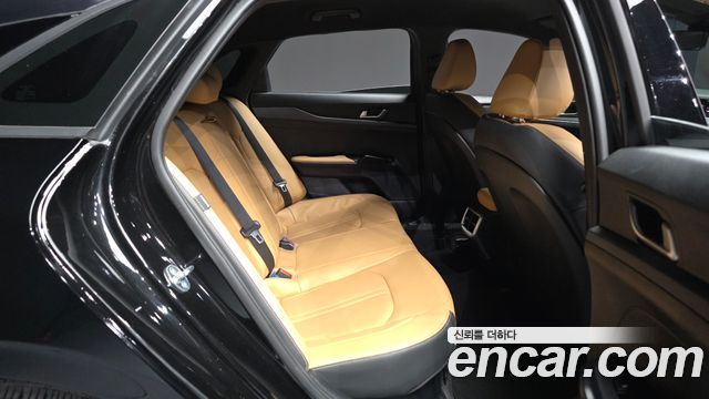 Kia K5 Hybrid (III) Trendy 2023 — фото 12