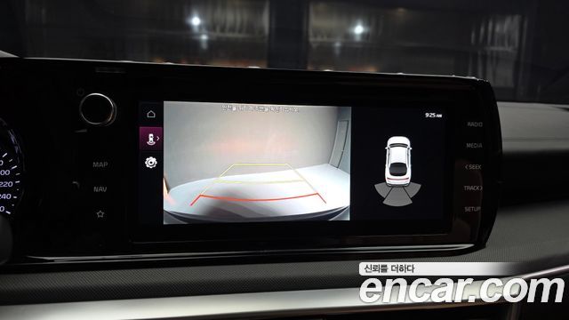Kia K5 Hybrid (III) Trendy 2023 — фото 15