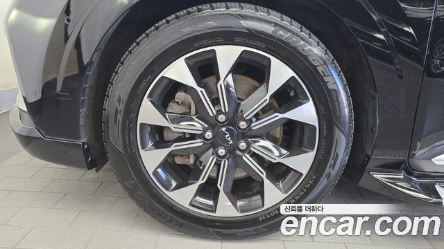 Kia Carnival (IV) Diesel 7-Seater Hi-Limousine Signature 2023 — фото 5