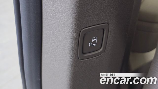 Kia Carnival (IV) Diesel 7-Seater Hi-Limousine Signature 2023 — фото 20