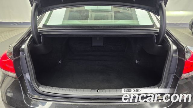 Genesis G80 3.3 GDI Luxury 2017 — фото 20