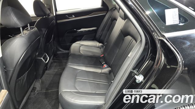 Kia K5 (III) 2.0 Noblesse 2021 — фото 11