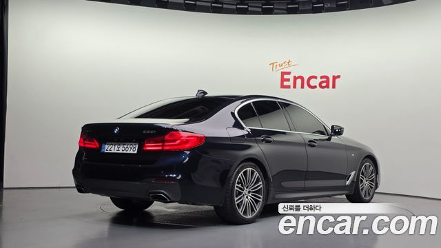 BMW 5 Series (G30) 530i xDrive M Sport Package Plus 2019 — фото 2