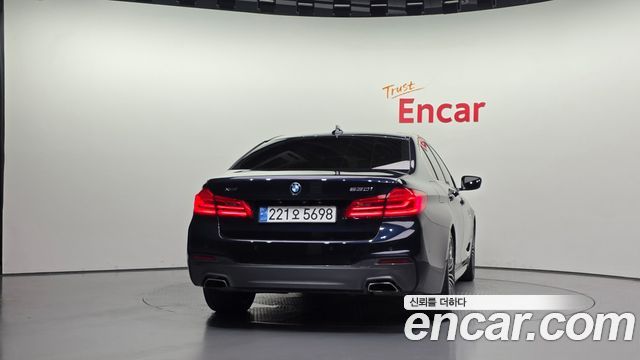 BMW 5 Series (G30) 530i xDrive M Sport Package Plus 2019 — фото 4