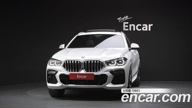 BMW X6 (G06) xDrive40i M Sport 2021 — фото 3
