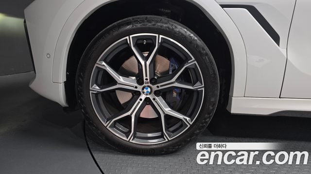 BMW X6 (G06) xDrive40i M Sport 2021 — фото 5