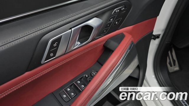 BMW X6 (G06) xDrive40i M Sport 2021 — фото 15