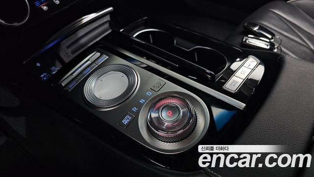 Genesis G80 (RG3) Gasoline 2.5 Turbo AWD 2021 — фото 9