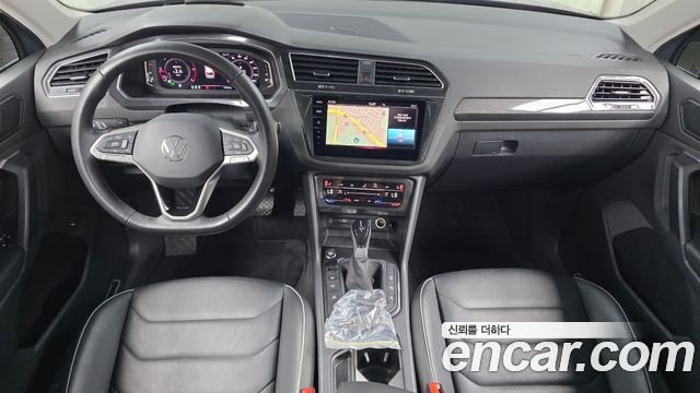 Volkswagen Tiguan (II) 2.0 TDI Prestige 2023 — фото 7