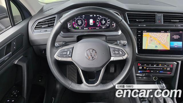 Volkswagen Tiguan (II) 2.0 TDI Prestige 2023 — фото 14