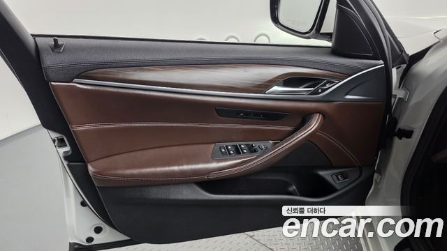 BMW 5 Series (G30) 520d Luxury Plus 2018 — фото 24