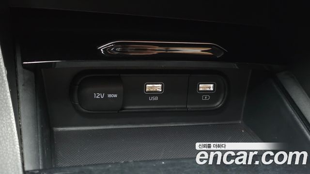 Kia K5 (III) 2.0 Noblesse 2020 — фото 17