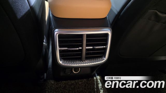 Kia K5 (III) 2.0 Noblesse 2020 — фото 38