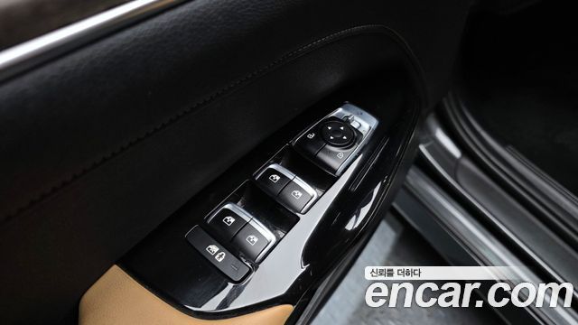 Kia K5 (III) 2.0 Noblesse 2020 — фото 39