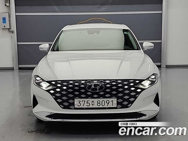 Hyundai Grandeur (IG) 2.5 Premium 2022 — фото 2