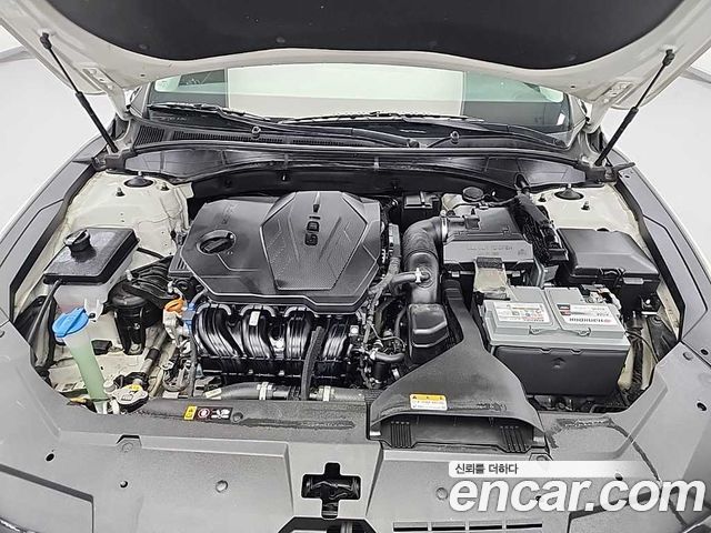 Hyundai Grandeur (IG) 2.5 Premium 2022 — фото 5