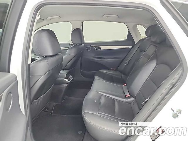 Hyundai Grandeur (IG) 2.5 Premium 2022 — фото 16