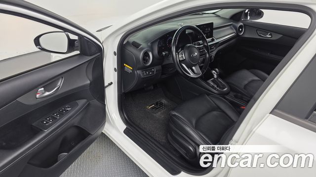 Kia K3 Luxury 2020 — фото 10