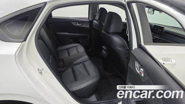 Kia K3 Luxury 2020 — фото 12