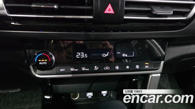Kia Seltos Gasoline 1.6 Turbo 2WD Noblesse 2020 — фото 17