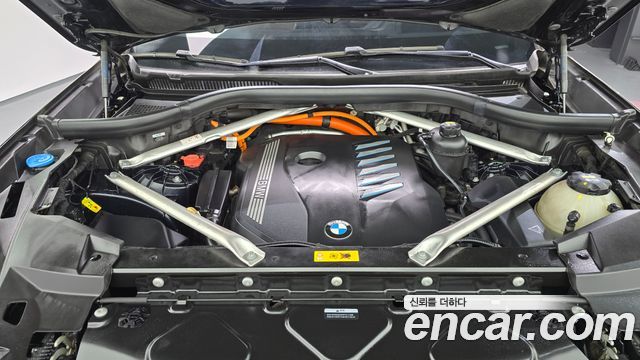 BMW X5 (G05) xDrive 45e M Sport 2022 — фото 6