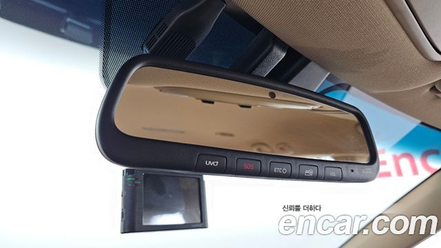 Kia Carnival 9-Seater Prstige 2019 — фото 19