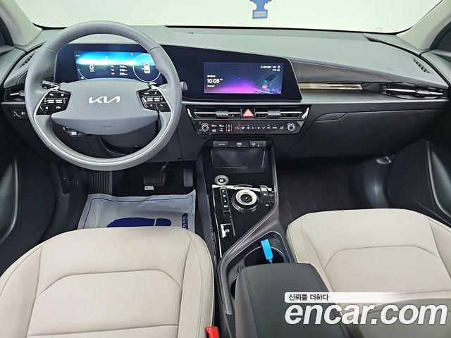 Kia Niro Prestige 2024 — фото 7