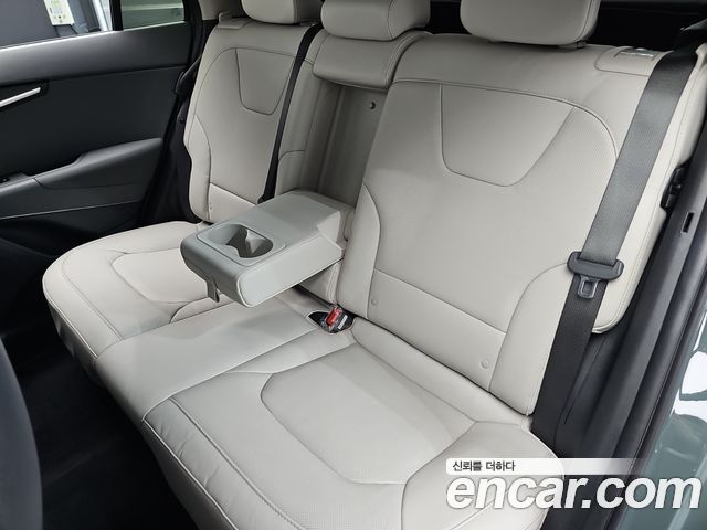 Kia Niro Prestige 2024 — фото 21