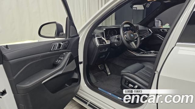 BMW X7 (G07) xDrive 40i M Sport 6STR 2026 — фото 10