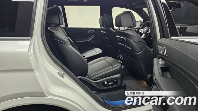 BMW X7 (G07) xDrive 40i M Sport 6STR 2026 — фото 11