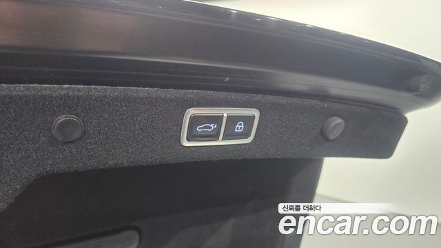 Hyundai Grandeur Hybrid (GN7) Premium 2023 — фото 18