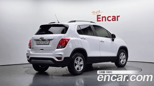Chevrolet Trax 1.4 LT 2020 — фото 2