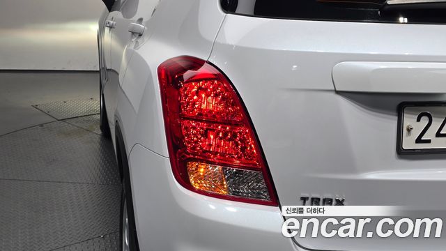Chevrolet Trax 1.4 LT 2020 — фото 23