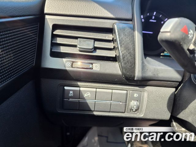 KG Mobility (SsangYong) Rexton Sports Khan Diesel 2.2 4WD Prestige Special (5-Link) 2020 — фото 18
