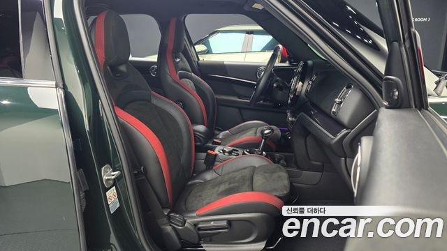 MINI Cooper S Countryman JCW 2nd 2019 — фото 10