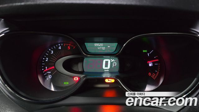 Renault Korea QM3 RE Signature 2017 — фото 8