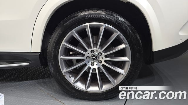 Mercedes-Benz GLE-Class (W167) GLE400d 4MATIC Coupe 2023 — фото 21