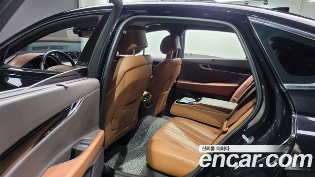 Genesis G80 (RG3) Gasoline 2.5 Turbo AWD 2021 — фото 15