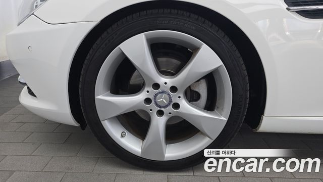 Mercedes-Benz SLK-Class 200 Blue Efficiency R172 2014 — фото 5