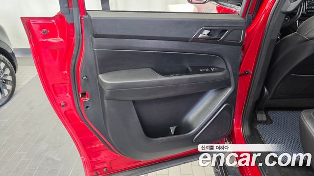 KG Mobility (SsangYong) Rexton Sports Khan Diesel 2.2 4WD Noblesse 2021 — фото 25