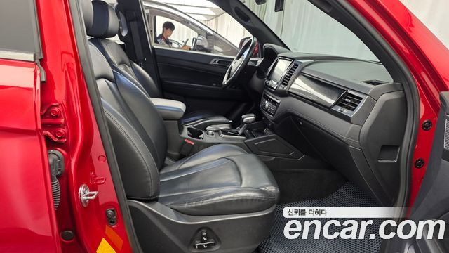 KG Mobility (SsangYong) Rexton Sports Khan Diesel 2.2 4WD Noblesse 2021 — фото 26