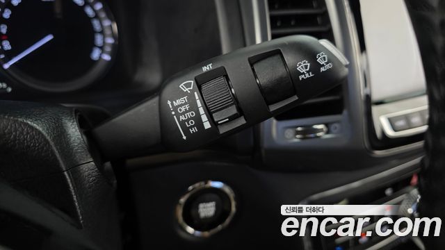 KG Mobility (SsangYong) Rexton Sports Khan Diesel 2.2 4WD Noblesse 2021 — фото 27