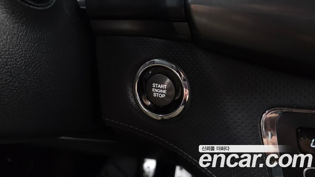 KG Mobility (SsangYong) Rexton Sports Khan Diesel 2.2 4WD Noblesse 2021 — фото 30