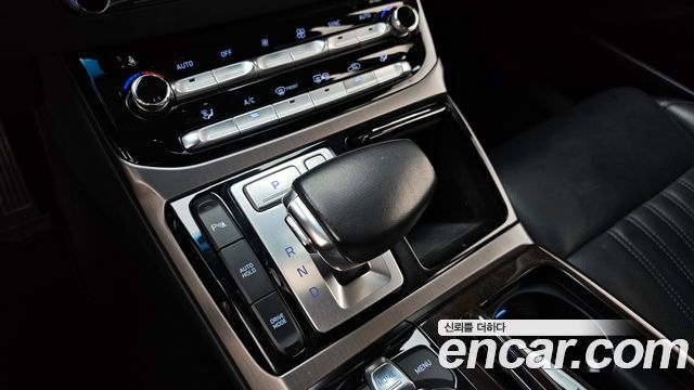 Genesis EQ900 3.8 GDI AWD Luxury 2018 — фото 9