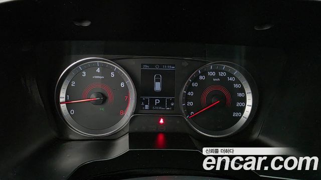 KG Mobility (SsangYong) Beautiful Korando Gasoline 1.5 2WD C5 Plus 2022 — фото 8